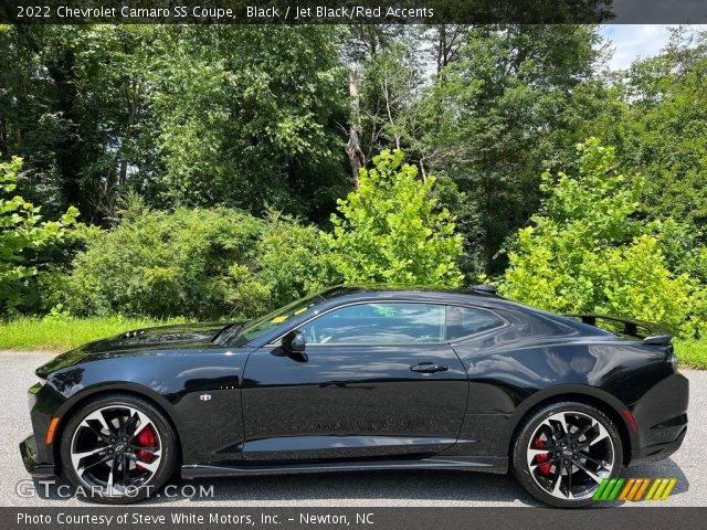 2022 Chevrolet Camaro SS Coupe in Black