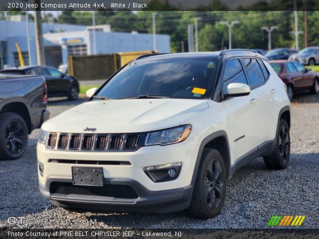 2020 Jeep Compass Altitude 4x4 in White