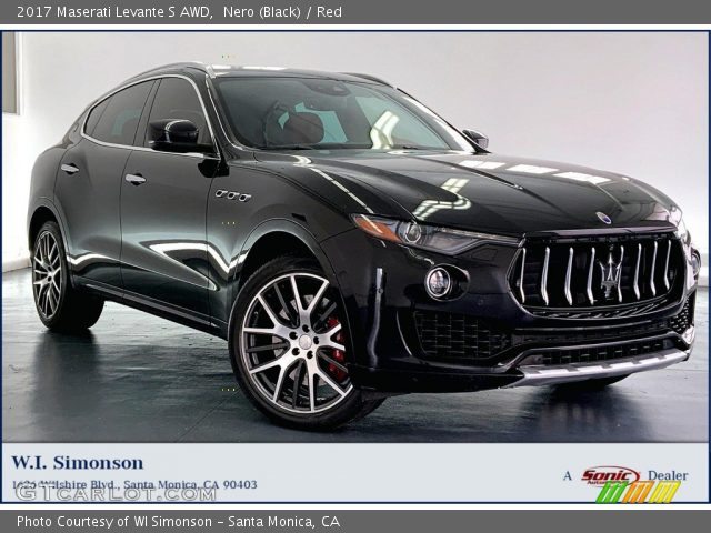 2017 Maserati Levante S AWD in Nero (Black)