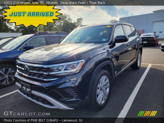 2021 Volkswagen Atlas SEL 4Motion in Deep Black Pearl