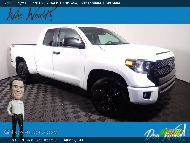 2021 Toyota Tundra SR5 Double Cab 4x4 in Super White