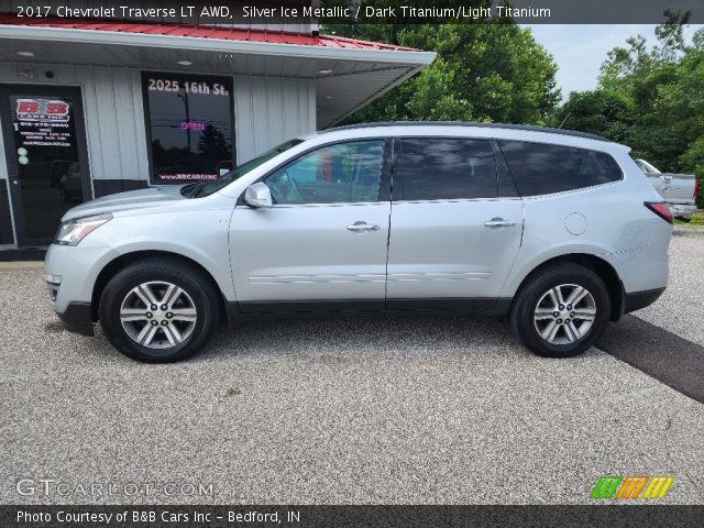 2017 Chevrolet Traverse LT AWD in Silver Ice Metallic