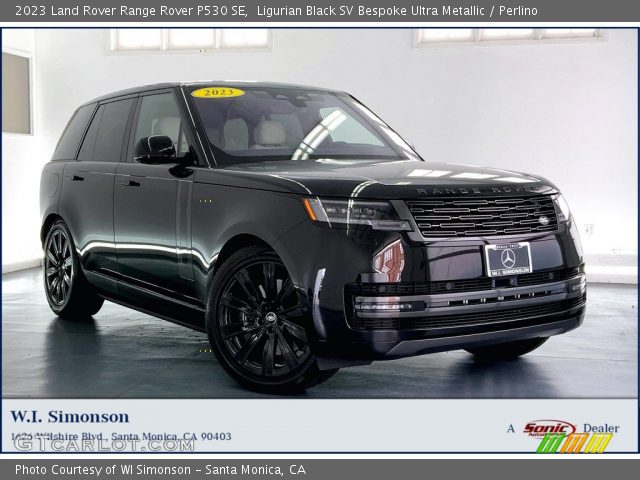 2023 Land Rover Range Rover P530 SE in Ligurian Black SV Bespoke Ultra Metallic
