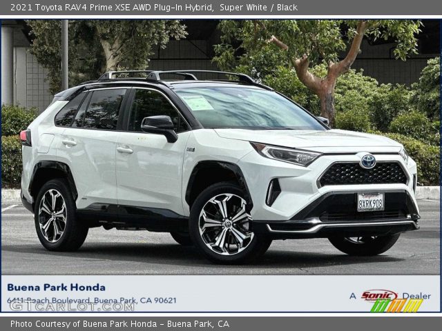 2021 Toyota RAV4 Prime XSE AWD Plug-In Hybrid in Super White