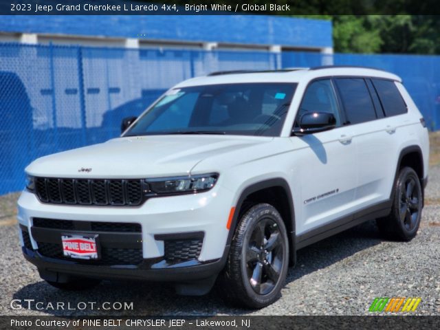 2023 Jeep Grand Cherokee L Laredo 4x4 in Bright White