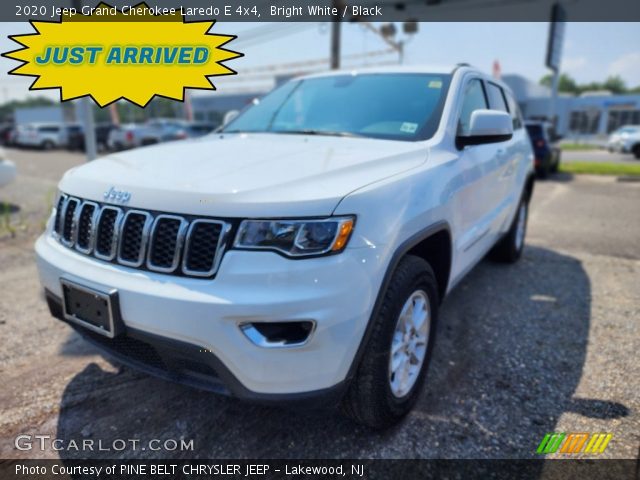2020 Jeep Grand Cherokee Laredo E 4x4 in Bright White
