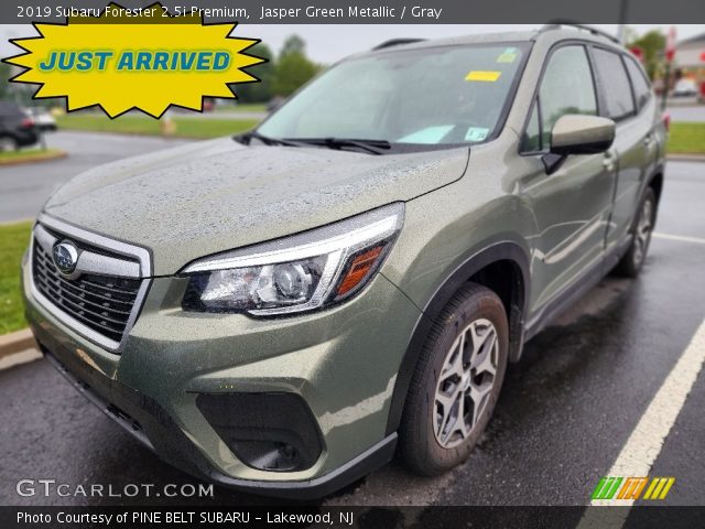 2019 Subaru Forester 2.5i Premium in Jasper Green Metallic