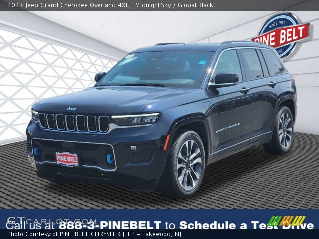 2023 Jeep Grand Cherokee Overland 4XE in Midnight Sky