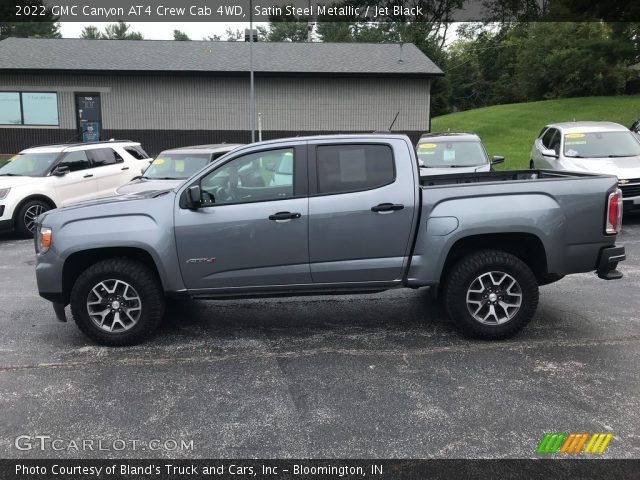 2022 GMC Canyon AT4 Crew Cab 4WD in Satin Steel Metallic