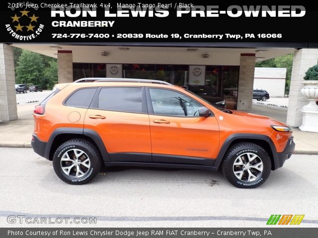 2016 Jeep Cherokee Trailhawk 4x4 in Mango Tango Pearl