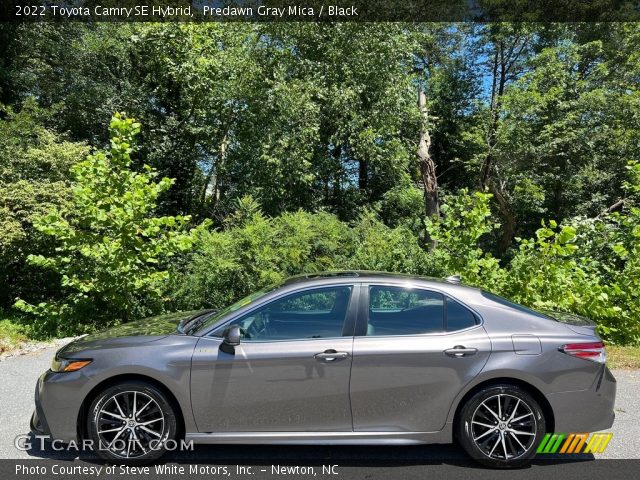 2022 Toyota Camry SE Hybrid in Predawn Gray Mica