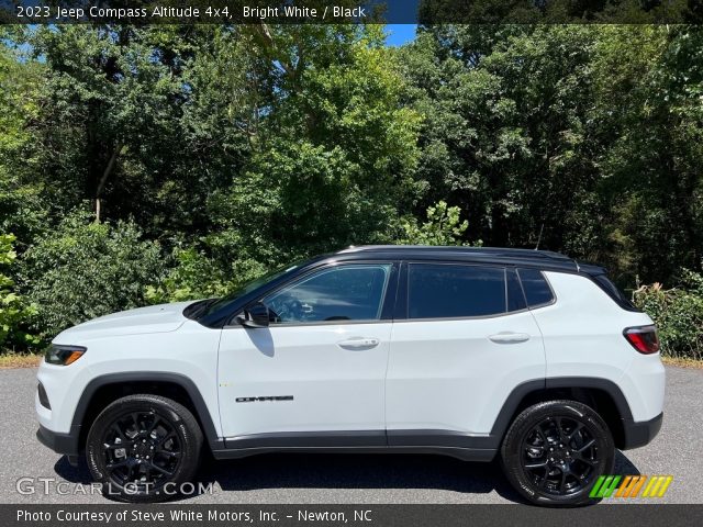 2023 Jeep Compass Altitude 4x4 in Bright White