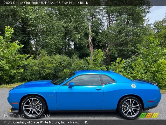 2023 Dodge Challenger R/T Plus in B5 Blue Pearl