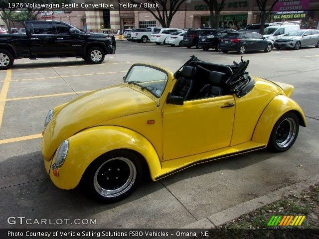 1976 Volkswagen Beetle Convertible in Yellow