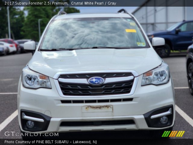 2017 Subaru Forester 2.5i Premium in Crystal White Pearl