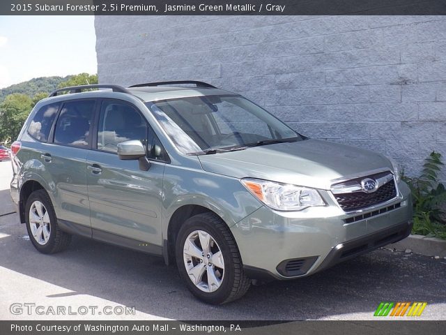2015 Subaru Forester 2.5i Premium in Jasmine Green Metallic