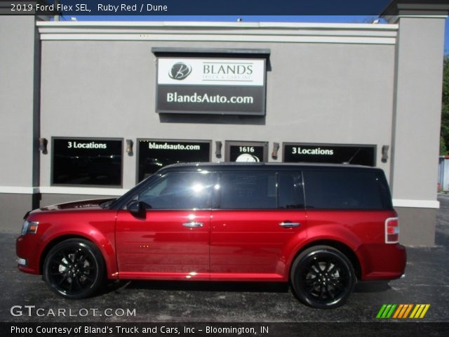 2019 Ford Flex SEL in Ruby Red