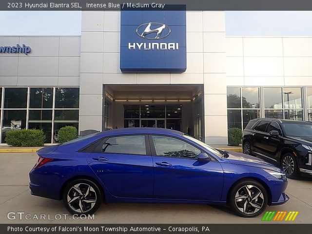 2023 Hyundai Elantra SEL in Intense Blue