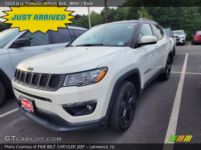 2020 Jeep Compass Altitude 4x4 in White