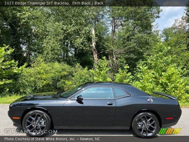 2023 Dodge Challenger SXT Blacktop in Pitch Black