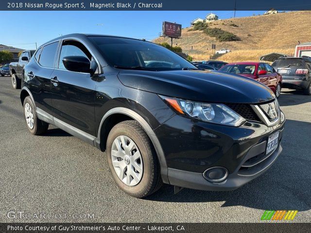 2018 Nissan Rogue Sport S in Magnetic Black