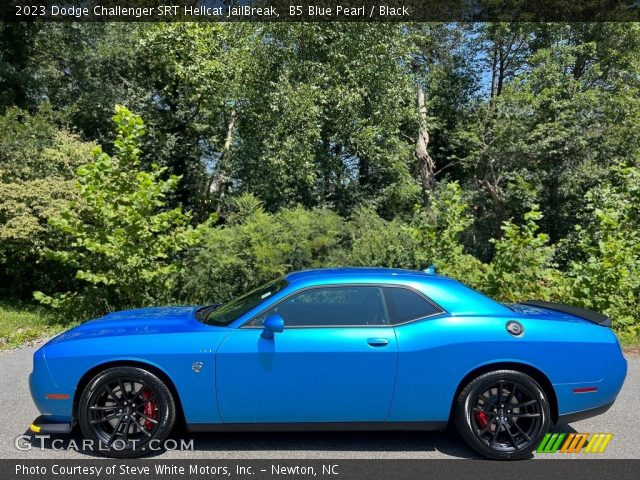 2023 Dodge Challenger SRT Hellcat JailBreak in B5 Blue Pearl