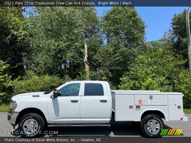 2023 Ram 2500 Tradesman Crew Cab 4x4 Chassis in Bright White