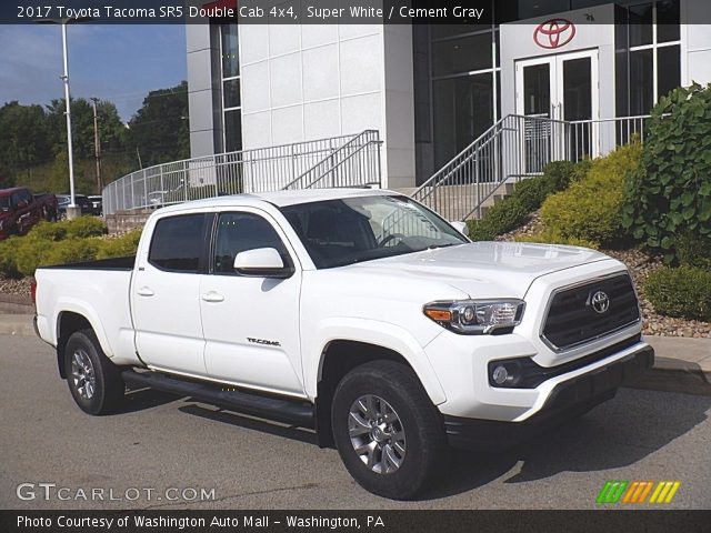 2017 Toyota Tacoma SR5 Double Cab 4x4 in Super White