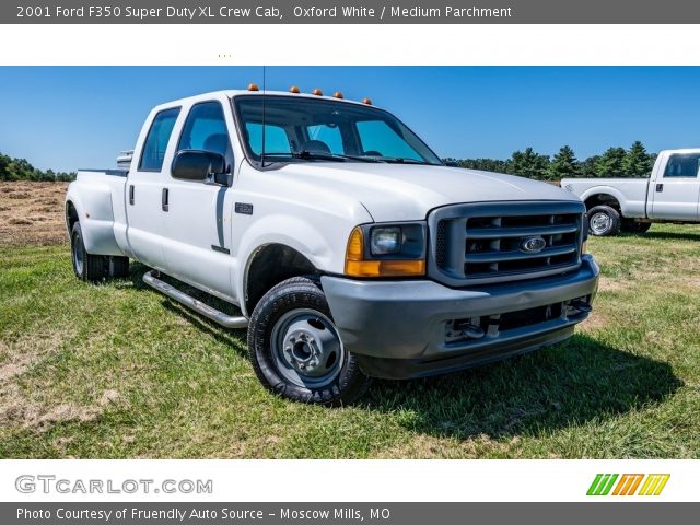 2001 Ford F350 Super Duty XL Crew Cab in Oxford White