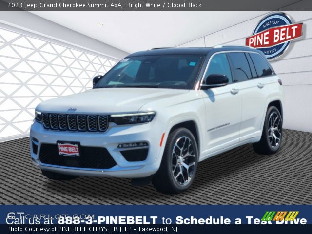 2023 Jeep Grand Cherokee Summit 4x4 in Bright White