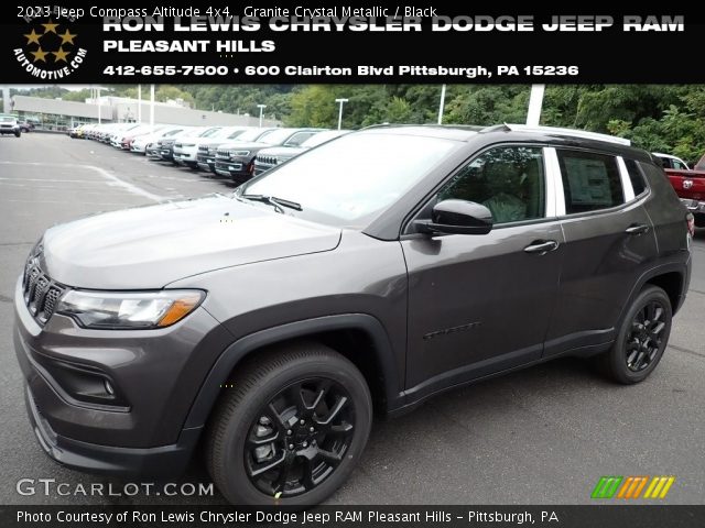 2023 Jeep Compass Altitude 4x4 in Granite Crystal Metallic