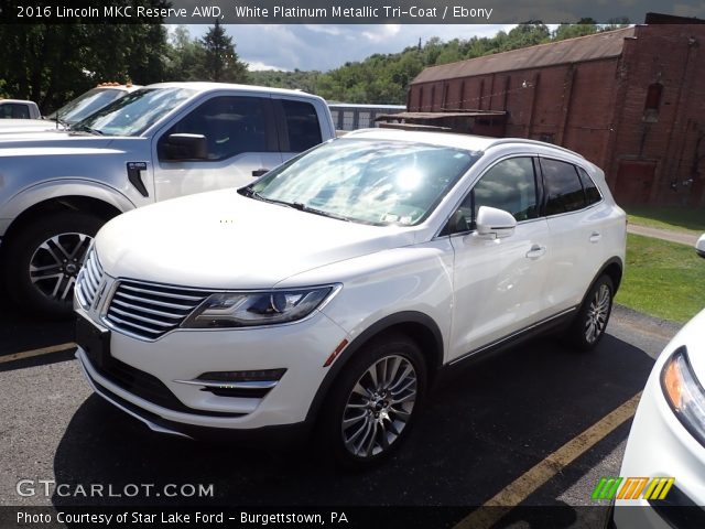 2016 Lincoln MKC Reserve AWD in White Platinum Metallic Tri-Coat