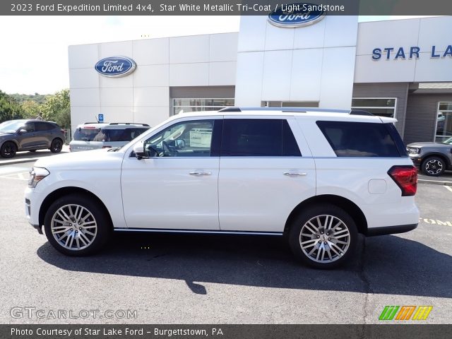 2023 Ford Expedition Limited 4x4 in Star White Metallic Tri-Coat