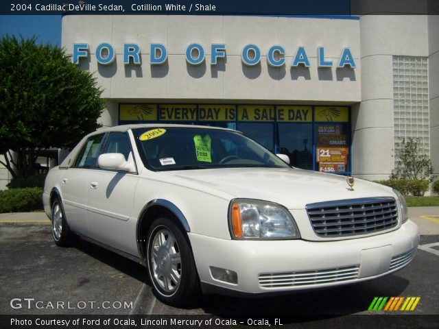 2004 Cadillac DeVille Sedan in Cotillion White