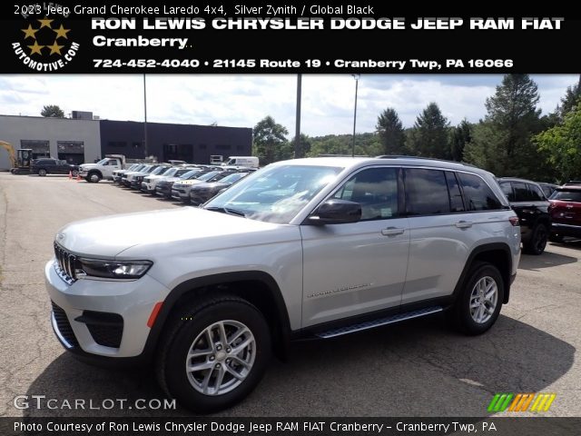 2023 Jeep Grand Cherokee Laredo 4x4 in Silver Zynith