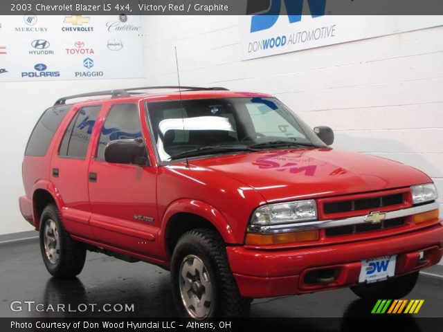 2003 Chevrolet Blazer LS 4x4 in Victory Red
