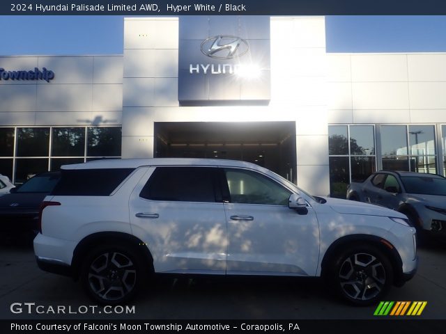 2024 Hyundai Palisade Limited AWD in Hyper White