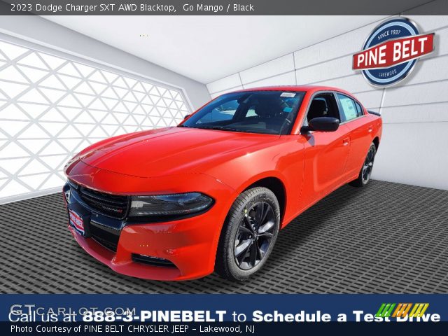 2023 Dodge Charger SXT AWD Blacktop in Go Mango