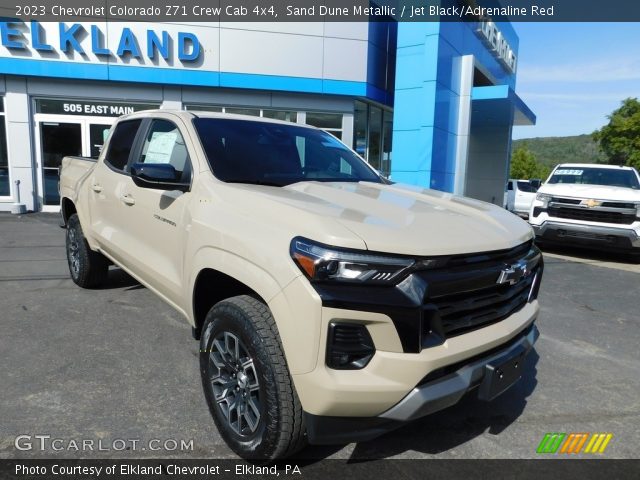 2023 Chevrolet Colorado Z71 Crew Cab 4x4 in Sand Dune Metallic