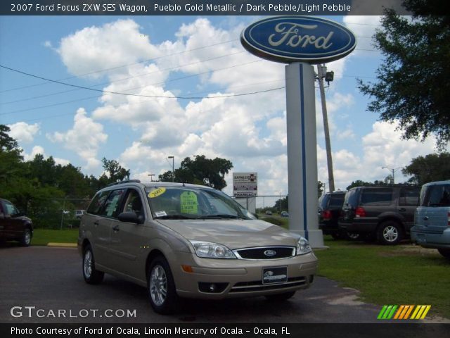2007 Ford Focus ZXW SES Wagon in Pueblo Gold Metallic