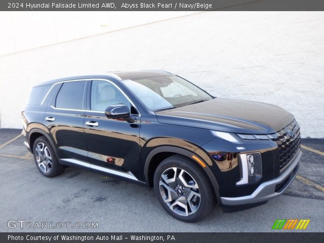 2024 Hyundai Palisade Limited AWD in Abyss Black Pearl