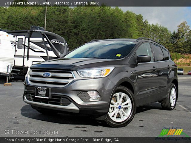 2018 Ford Escape SE 4WD in Magnetic