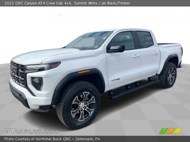 2023 GMC Canyon AT4 Crew Cab 4x4 in Summit White