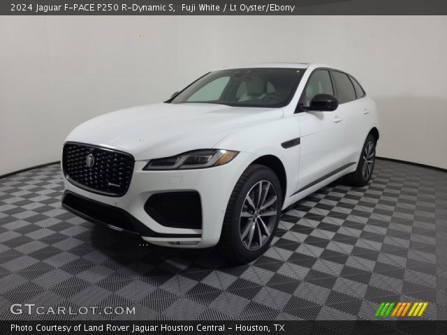 2024 Jaguar F-PACE P250 R-Dynamic S in Fuji White