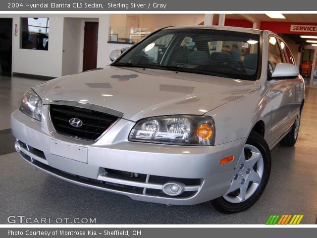 2004 Hyundai Elantra GLS Sedan in Sterling Silver