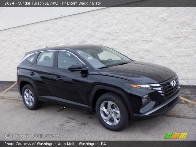 2024 Hyundai Tucson SE AWD in Phantom Black