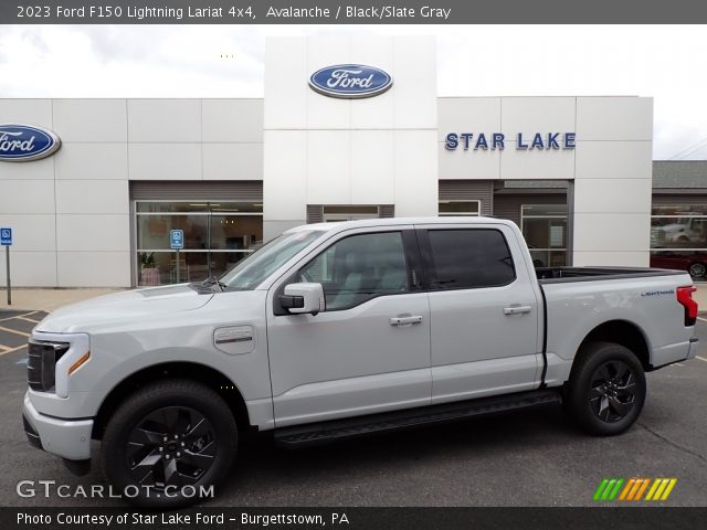 2023 Ford F150 Lightning Lariat 4x4 in Avalanche