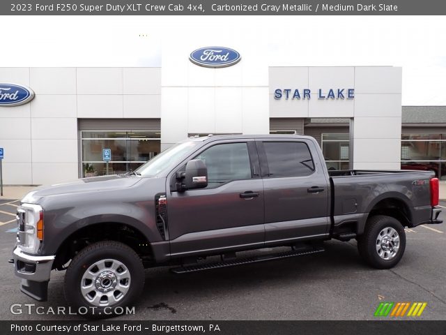 2023 Ford F250 Super Duty XLT Crew Cab 4x4 in Carbonized Gray Metallic