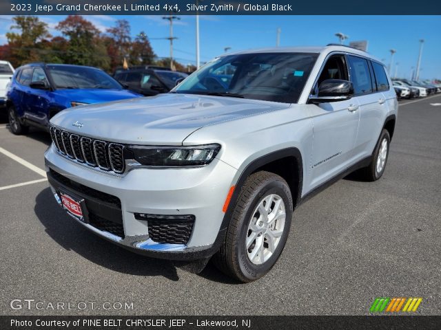 2023 Jeep Grand Cherokee L Limited 4x4 in Silver Zynith