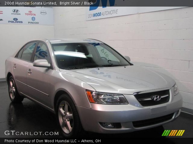2008 Hyundai Sonata Limited in Bright Silver